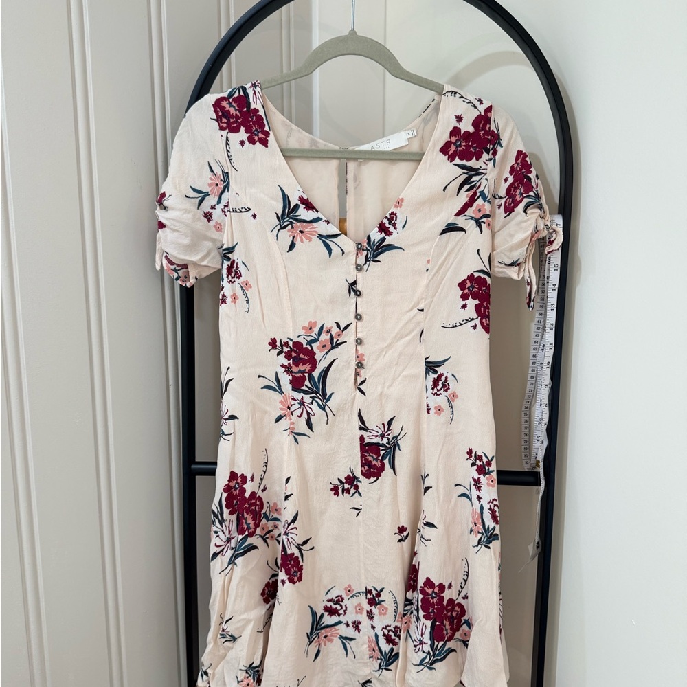 ASTR the Label Floral Tie Sleeve Mini Dress.